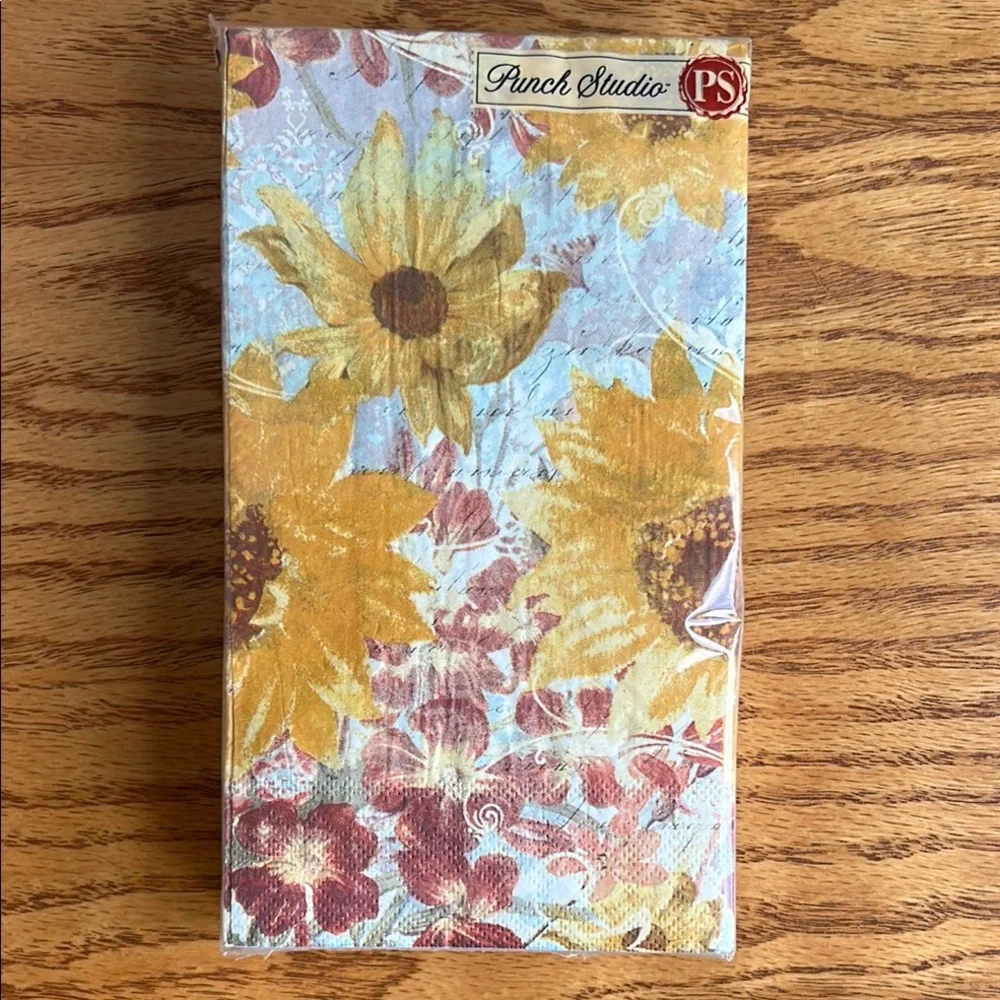 Sunflower Harvest Guest Paper Towels. 32 count.
